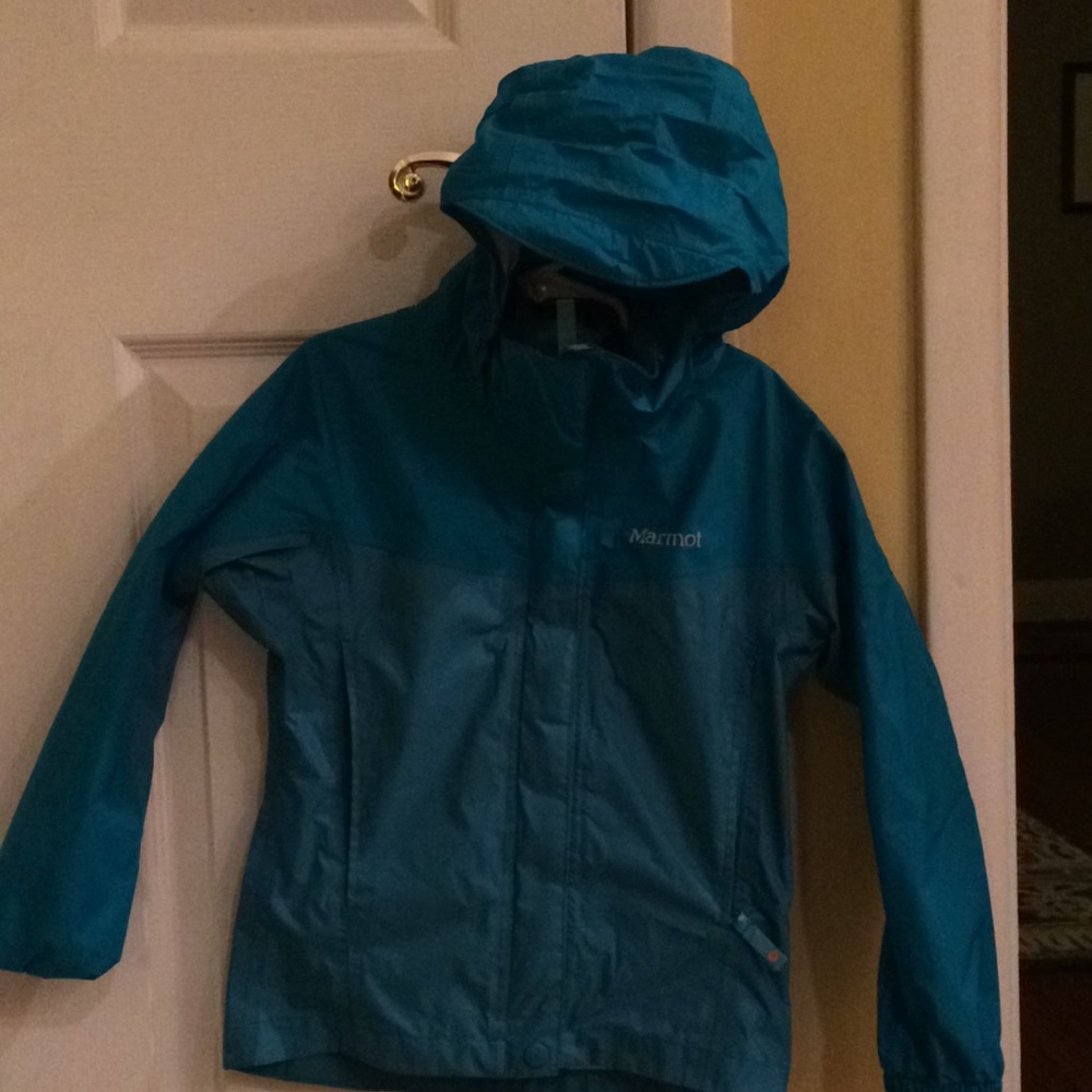 Girl’s Marmot Rain jacket.  Great condition.